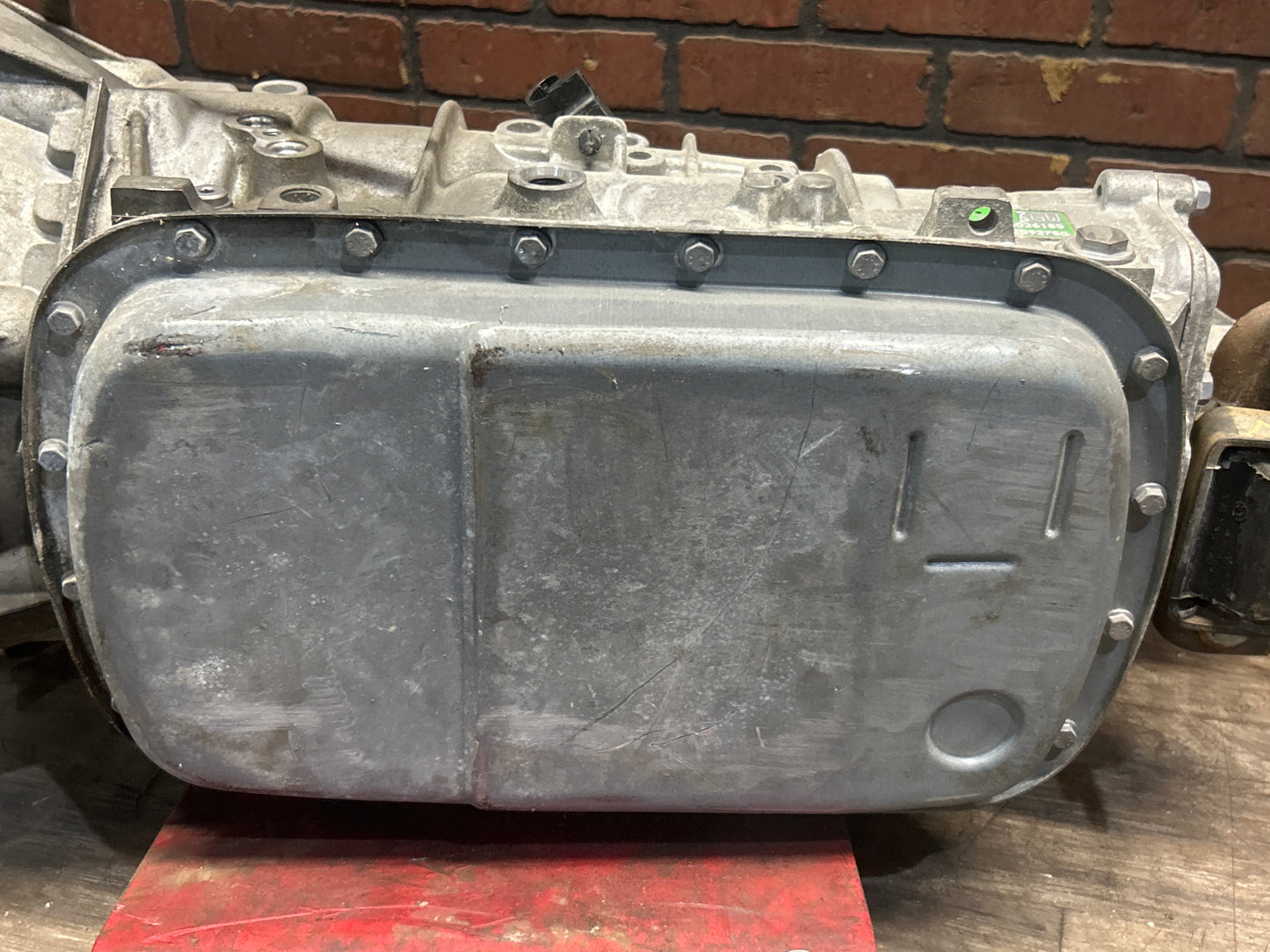 2006 - 2010 Pontiac Solstice RWD Automatic Transmission AT 5L40E OEM