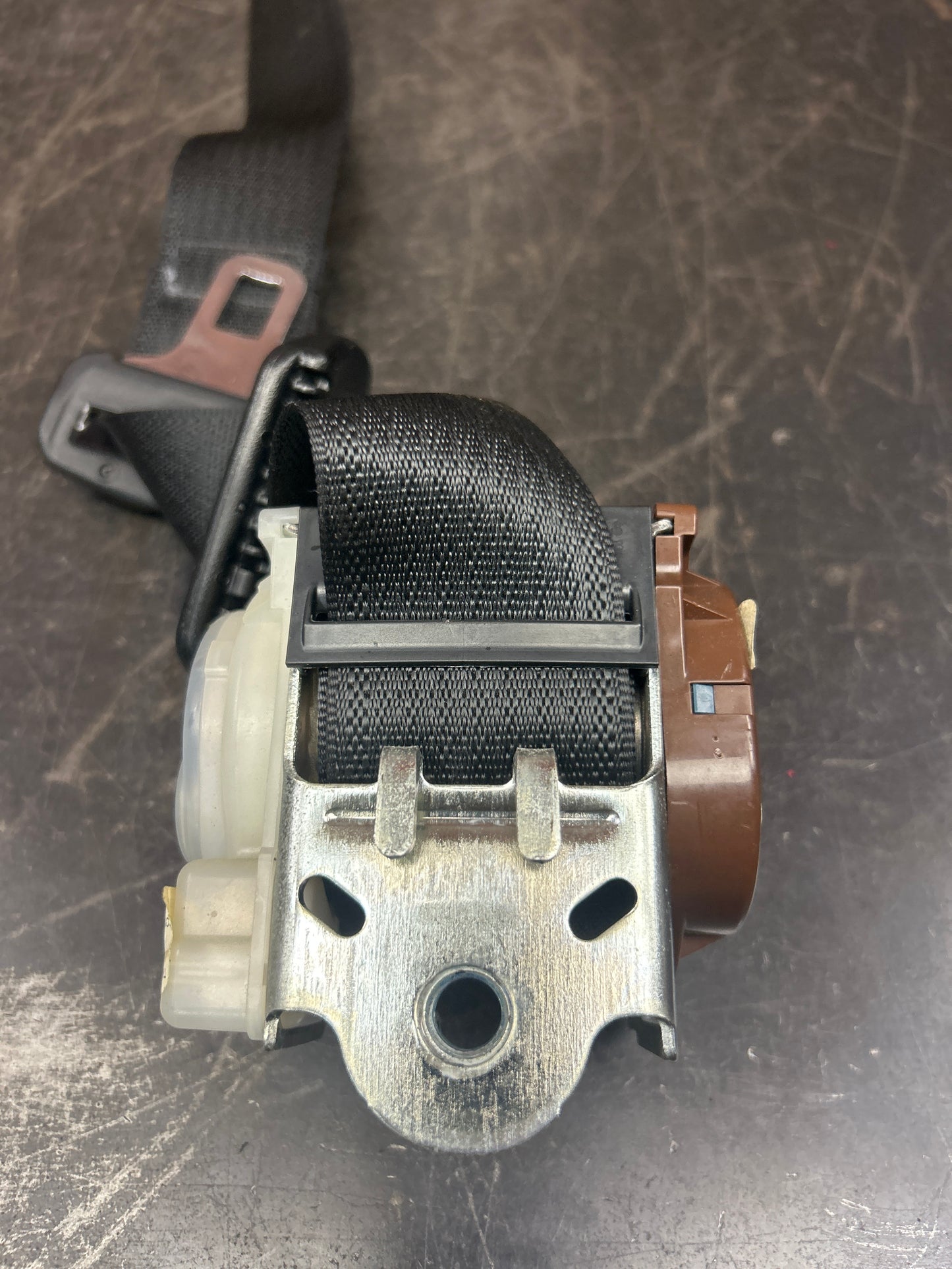 2014-2018 JEEP GRAND CHEROKEE SRT SEATBELT RETRACTOR SET PAIR OEM