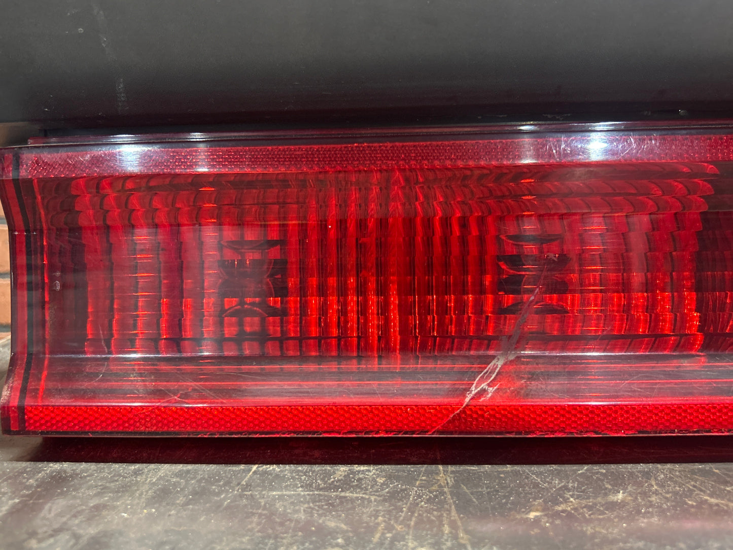 2011-2014 Dodge Challenger SRT8 Center Tail Light Assembly OEM 68059854AC