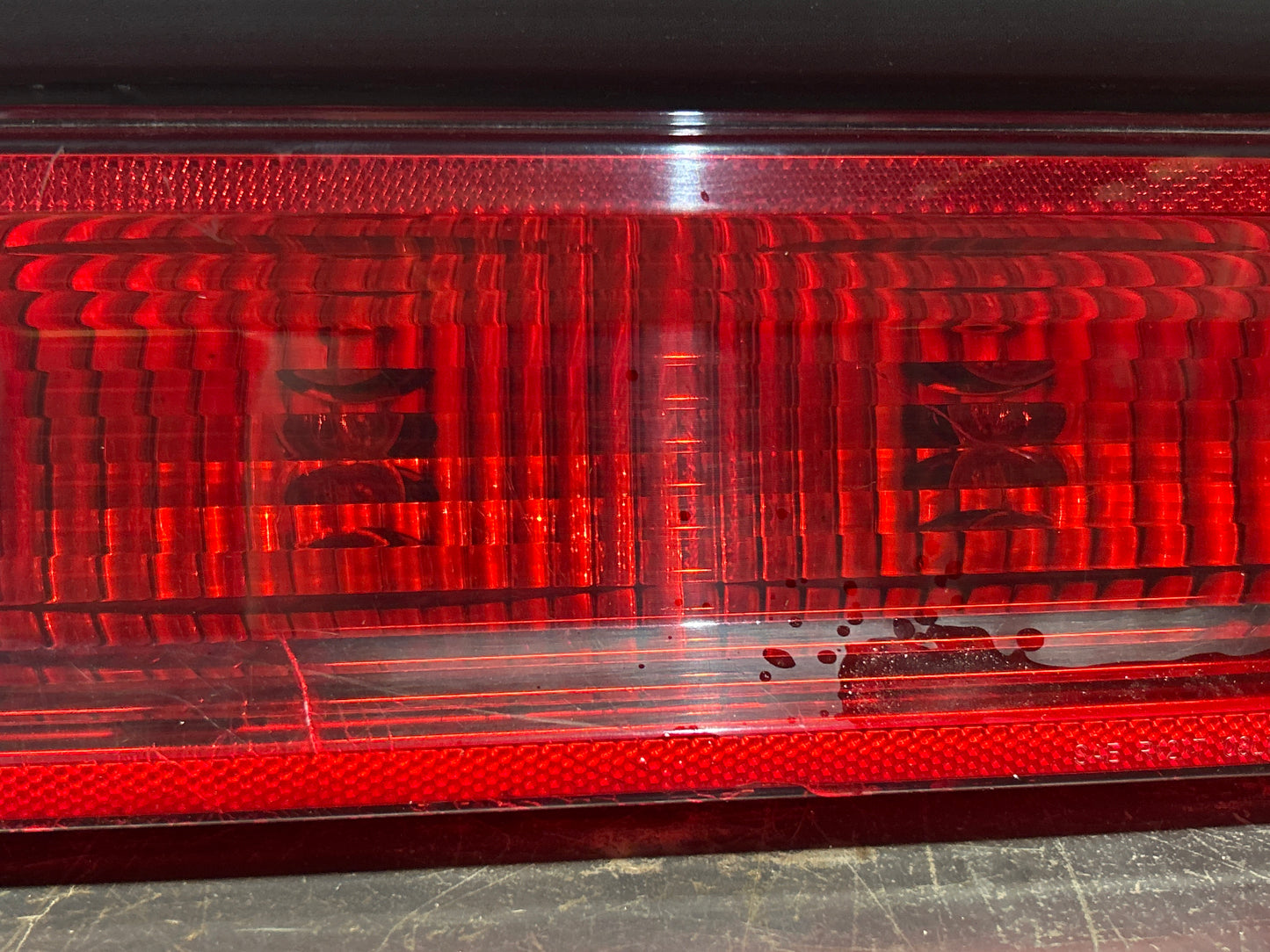 2011-2014 Dodge Challenger SRT8 Center Tail Light Assembly OEM 68059854AC