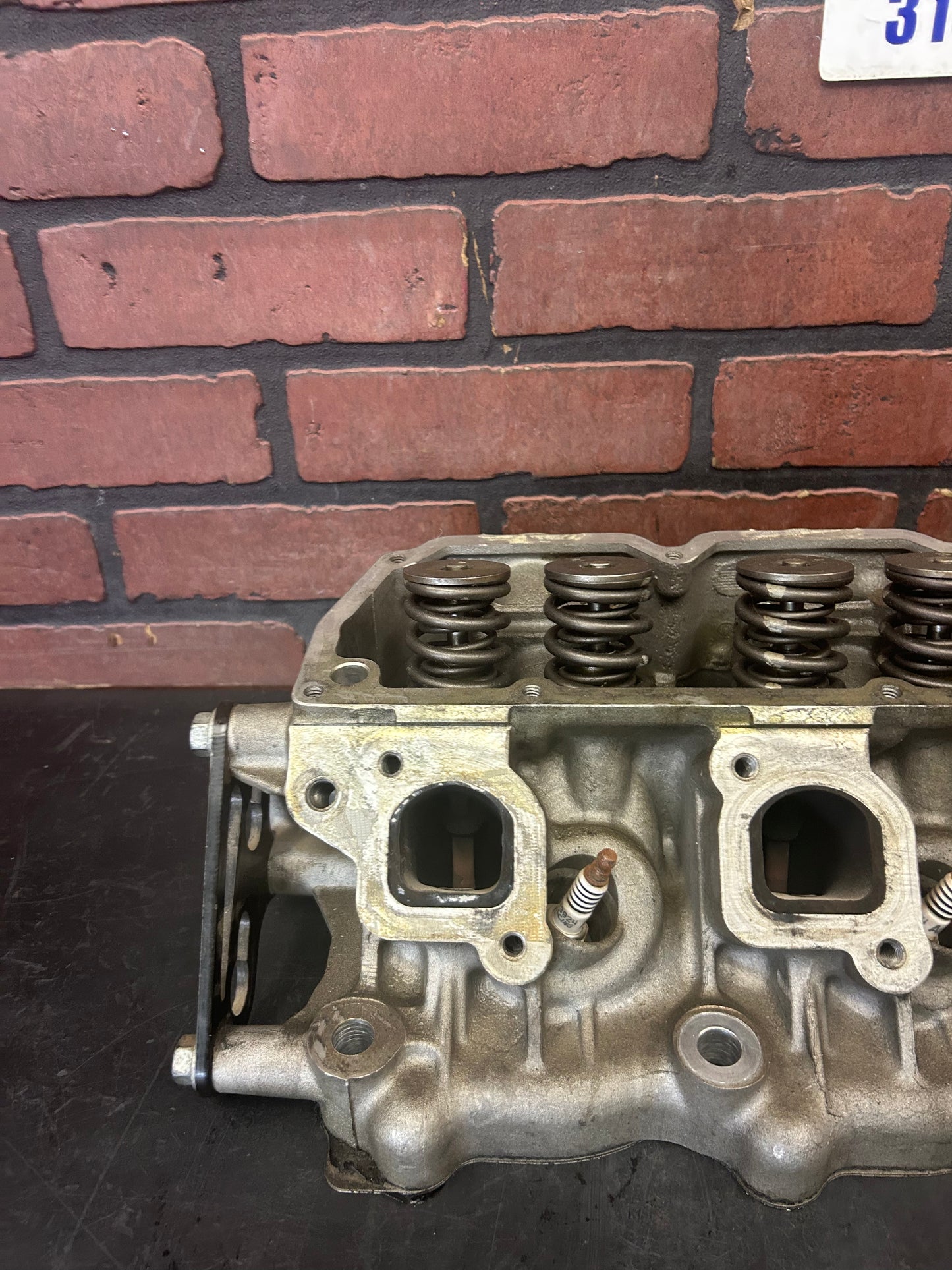 1996-2002 Dodge Viper GTS 8.0L V10 Driver and Passenger Side Cylinder Head Pair