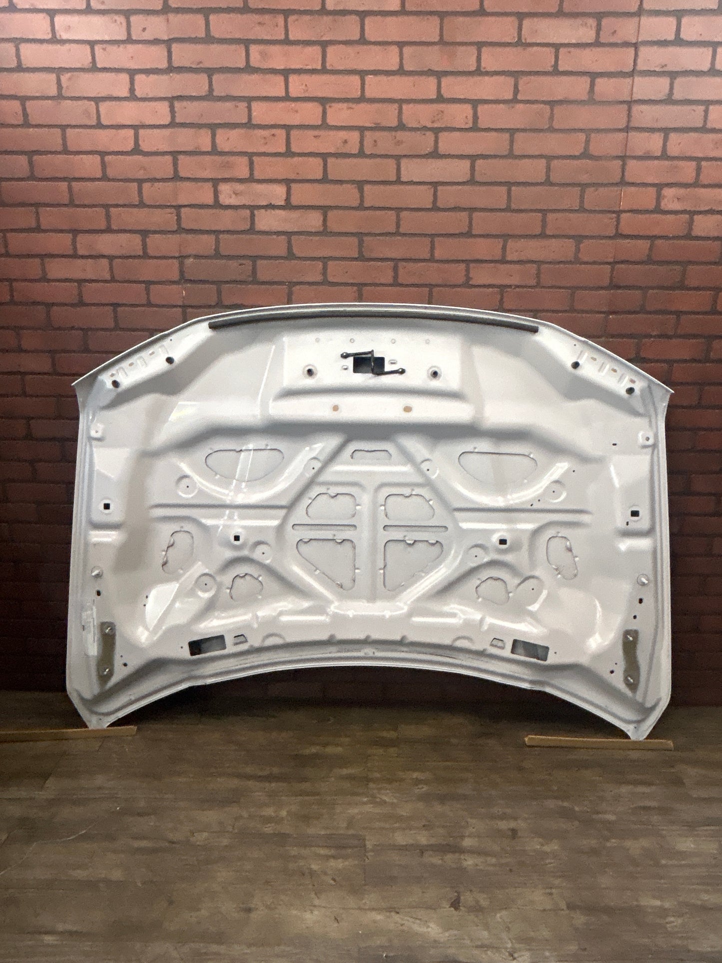 2017-2022 FORD F-250 F-350 F250 F350 SD FRONT HOOD BONNET ALUMINUM WHITE OEM