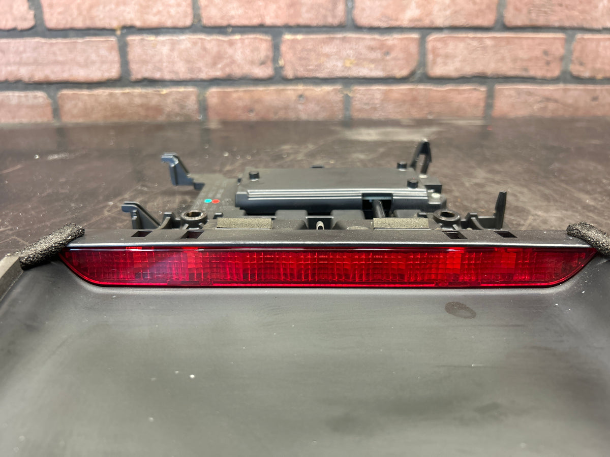 15-23 Dodge Charger Hellcat Rear 3rd High Mount Brake Stop Light 68402348AB OEM