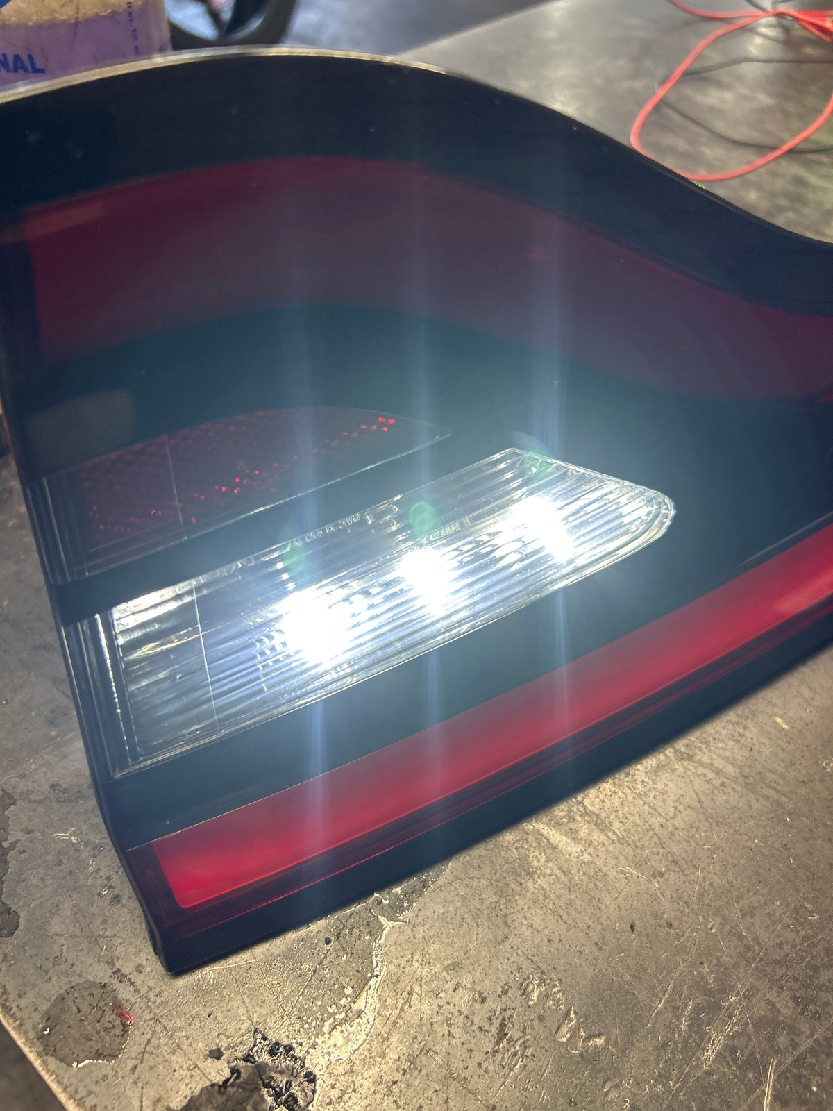 15-23 Dodge Charger Hellcat Rear Trunk Center LED Tail Light Lamp 68398666AA OEM