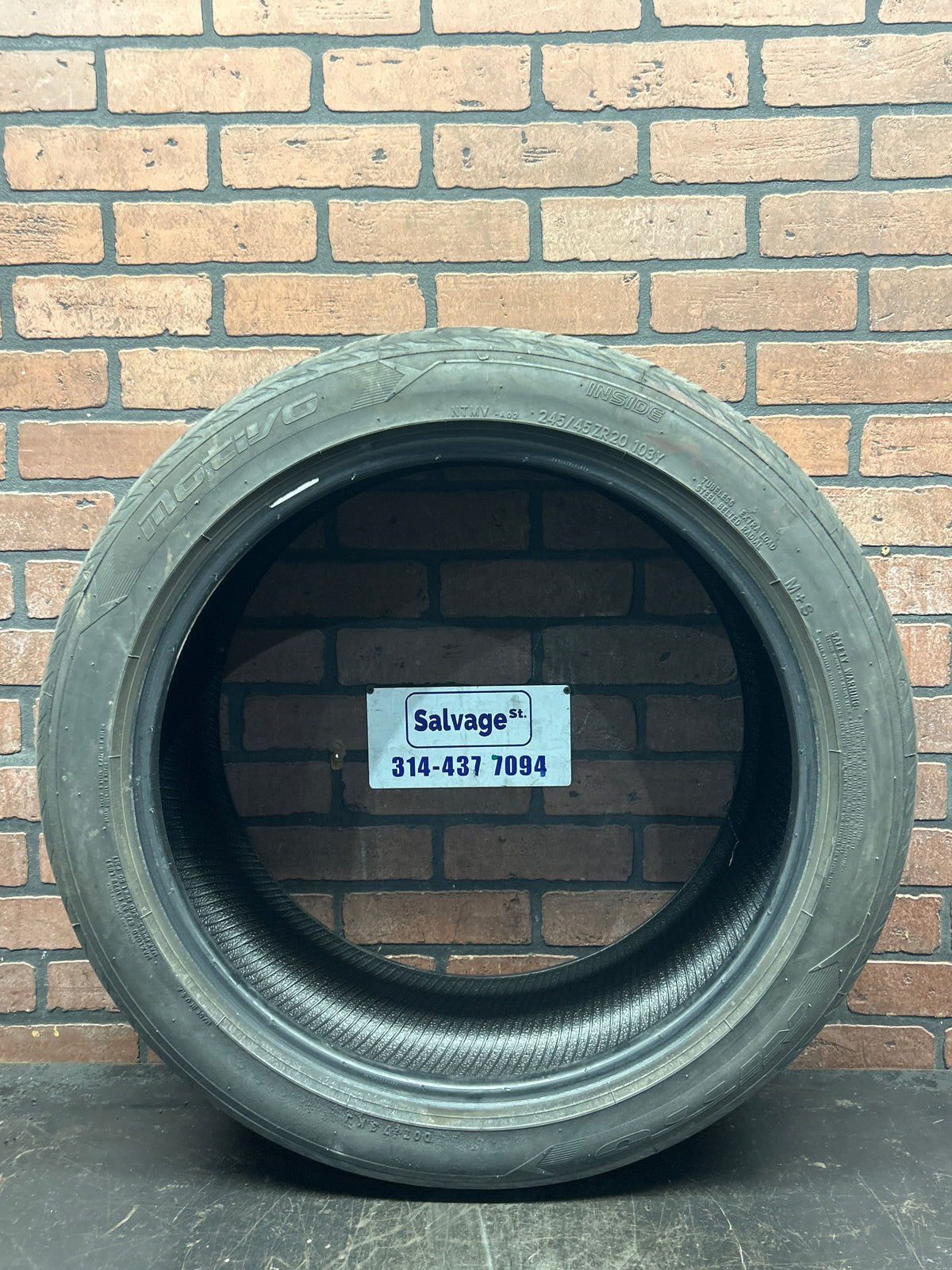 Nitto Motivo 245/45R20 Used Tire 4/32nds Tread DOT 3223 Single Tire