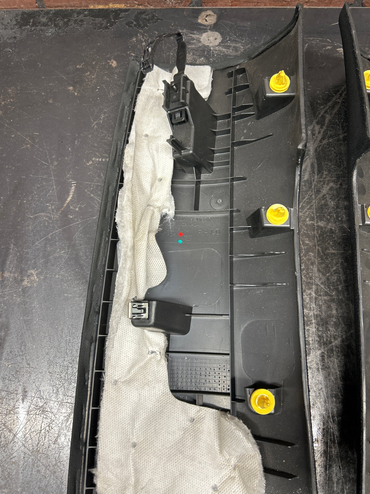 15-23 Dodge Charger Hellcat Rear Left & Right C Pillar Trim Panel Pair OEM