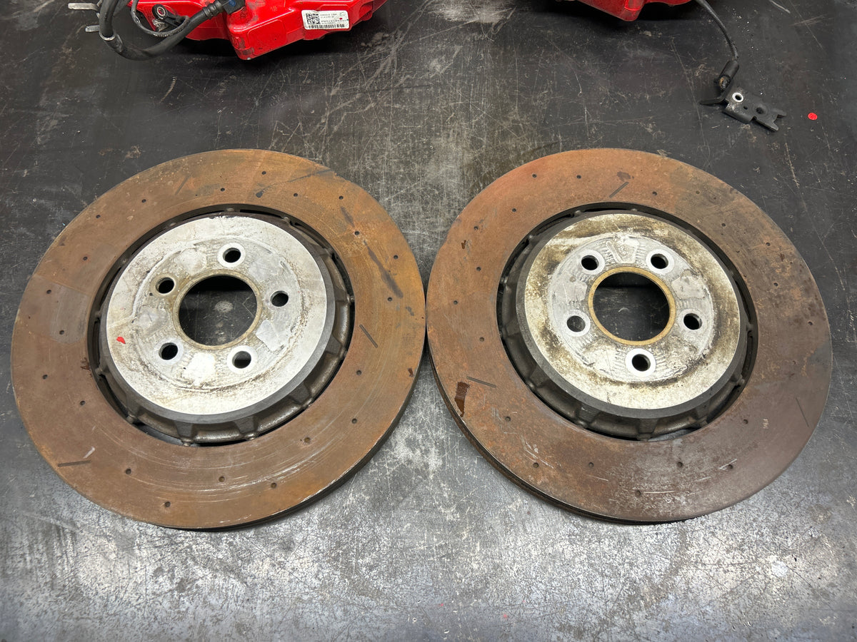 15-23 Charger Challenger Hellcat Front Brembo Caliper Rotor Set