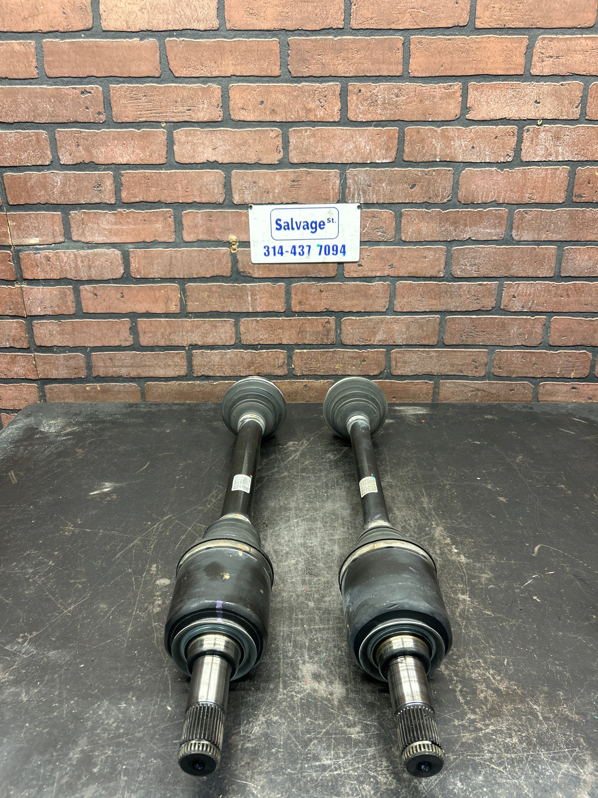 15-23 Charger Challenger 300 SRT Left & Right Axle Set 53010748AA 53010749AA