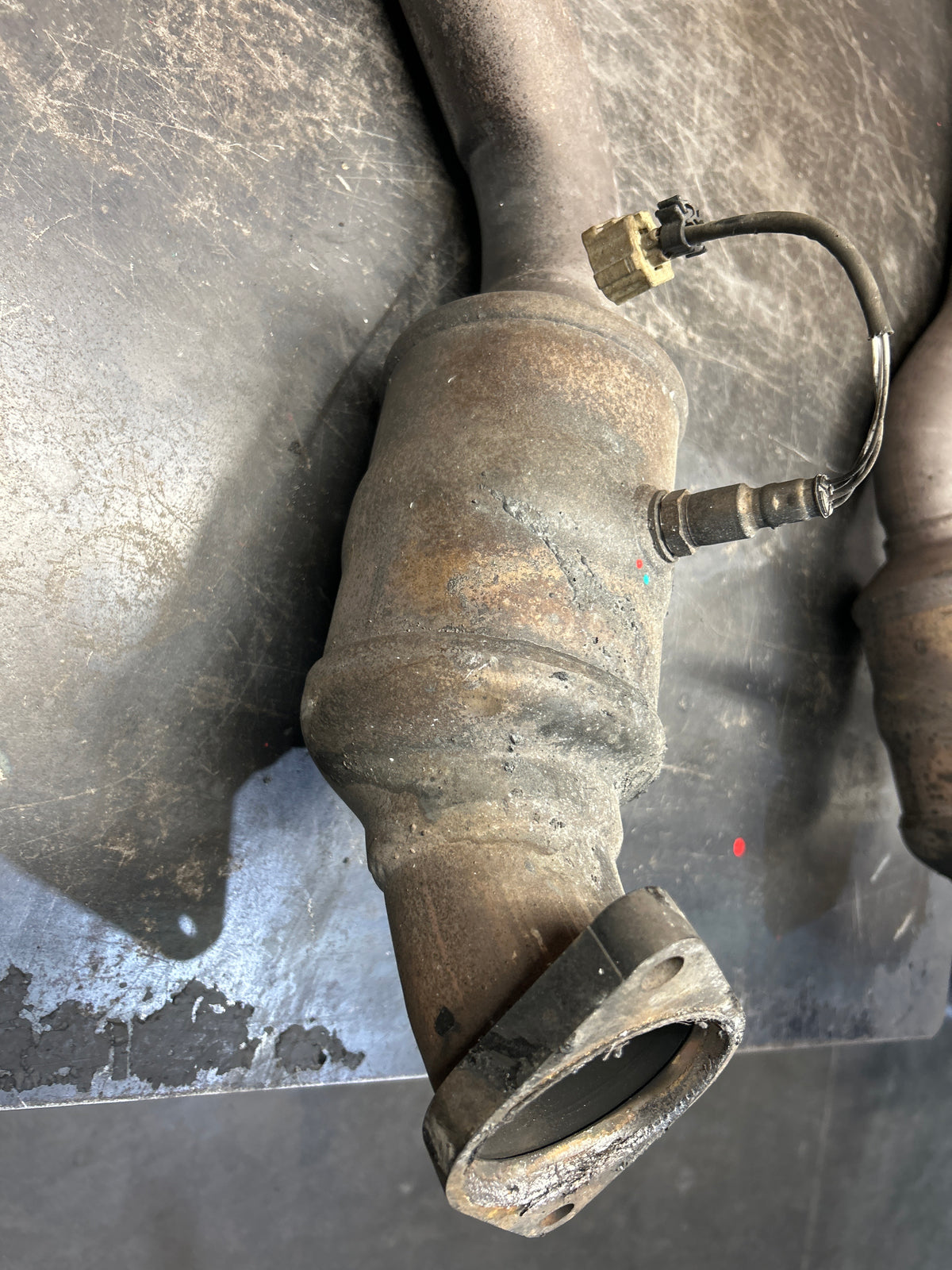 15-20 Dodge Charger Hellcat 6.2L OEM Exhaust Down Pipes Left & Right Pair