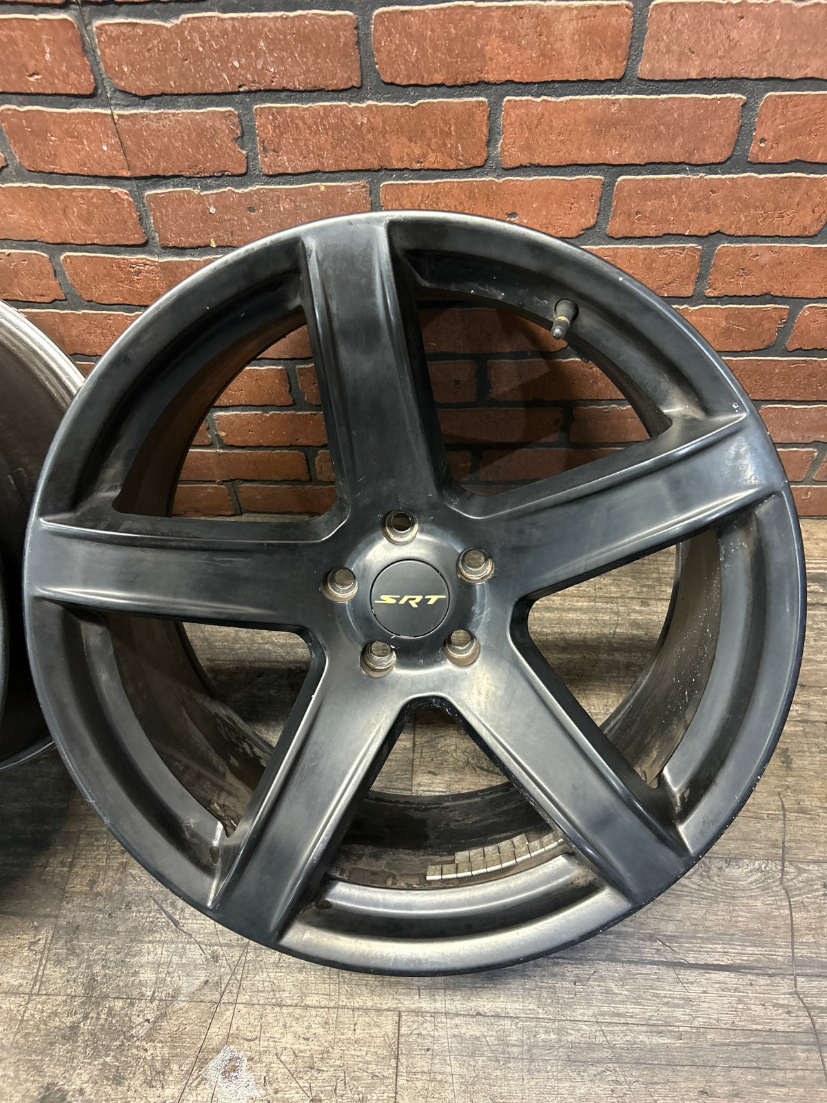15-23 Charger Hellcat 20x9.5 SRT 5-Spoke Wheel Set of 4 - 2 OEM 2 Aftermarket