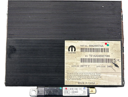 2019 Dodge Charger Hellcat Audio Amplifier 68425657AA W/ Antenna Module OEM