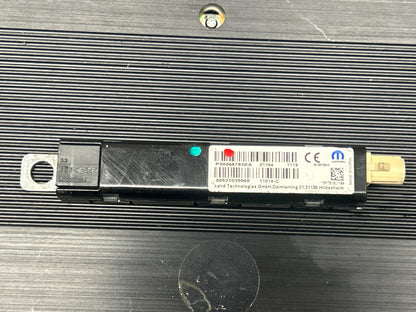 2019 Dodge Charger Hellcat Audio Amplifier 68425657AA W/ Antenna Module OEM