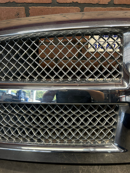 2013-2018 Ram 1500 Laramie Chrome Front Grille W/ Chrome Mesh Inserts OEM