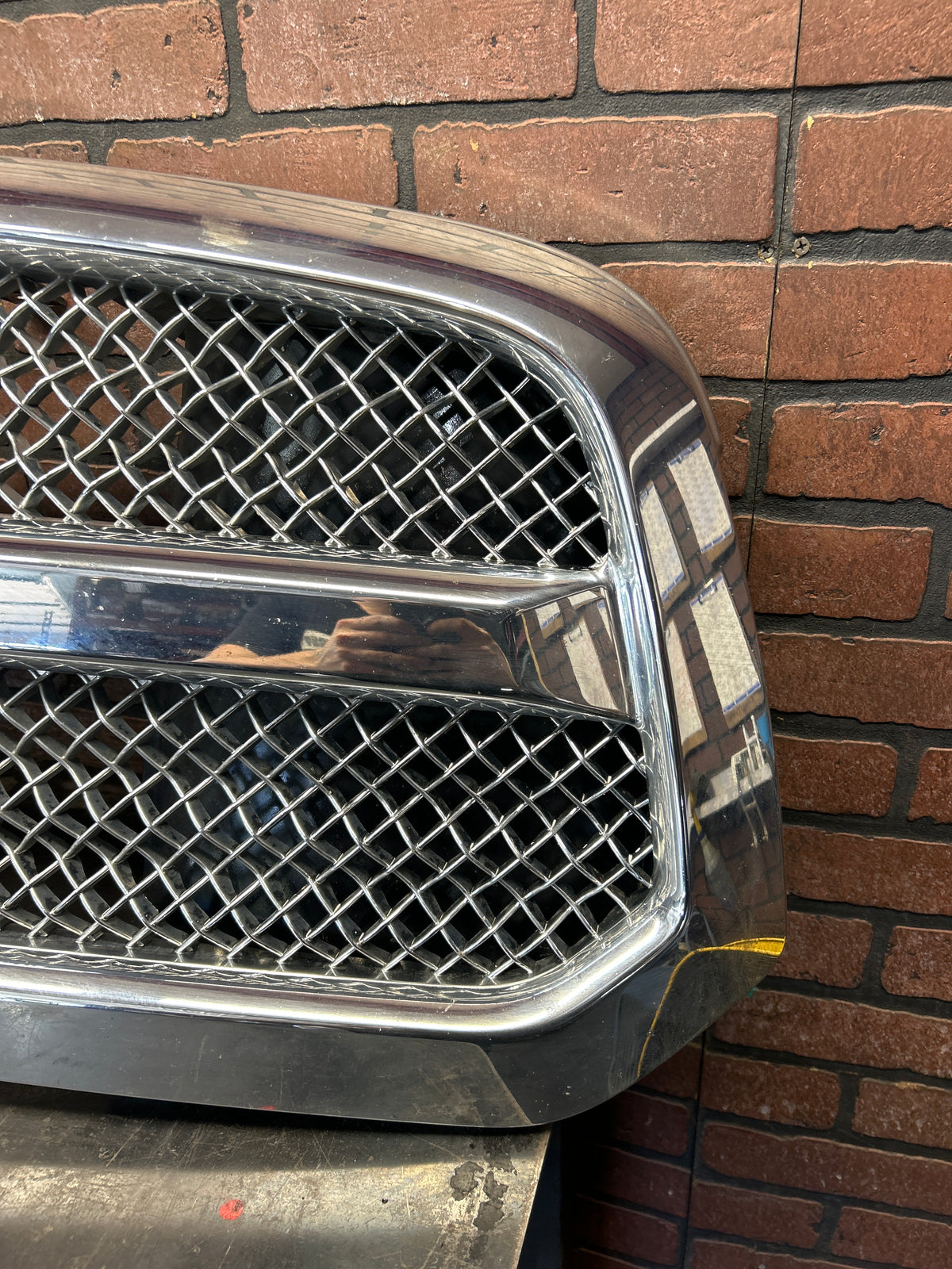 2013-2018 Ram 1500 Laramie Chrome Front Grille W/ Chrome Mesh Inserts OEM
