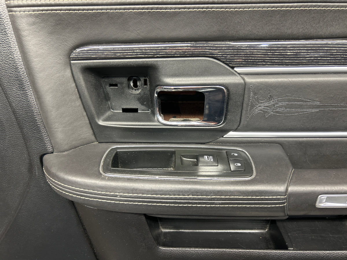 2013-2018 Ram 1500 Longhorn Front Passenger RH Door Panel W/ Switch P2308511