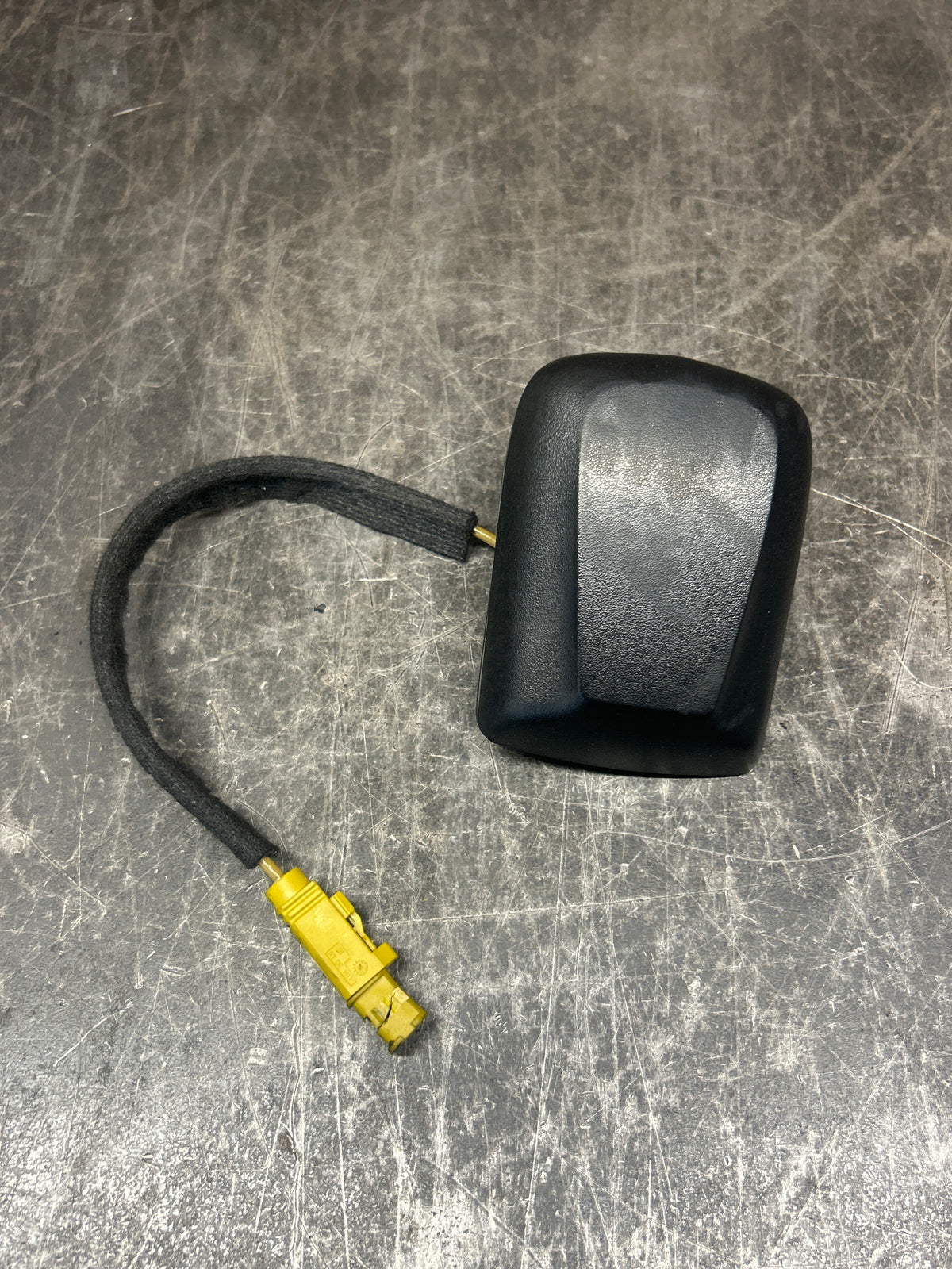 2013-2018 Ram 1500 Roof Shark Fin Satellite Radio Antenna 05064973AC OEM