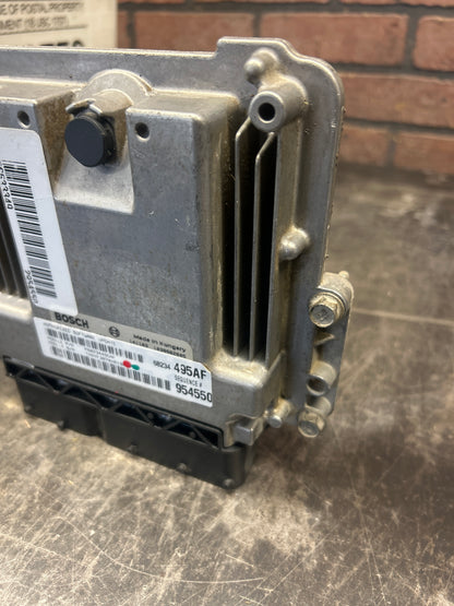 2014 Ram 1500 3.0L EcoDiesel Engine Control Module PCM ECU Bosch 68234495AF OEM