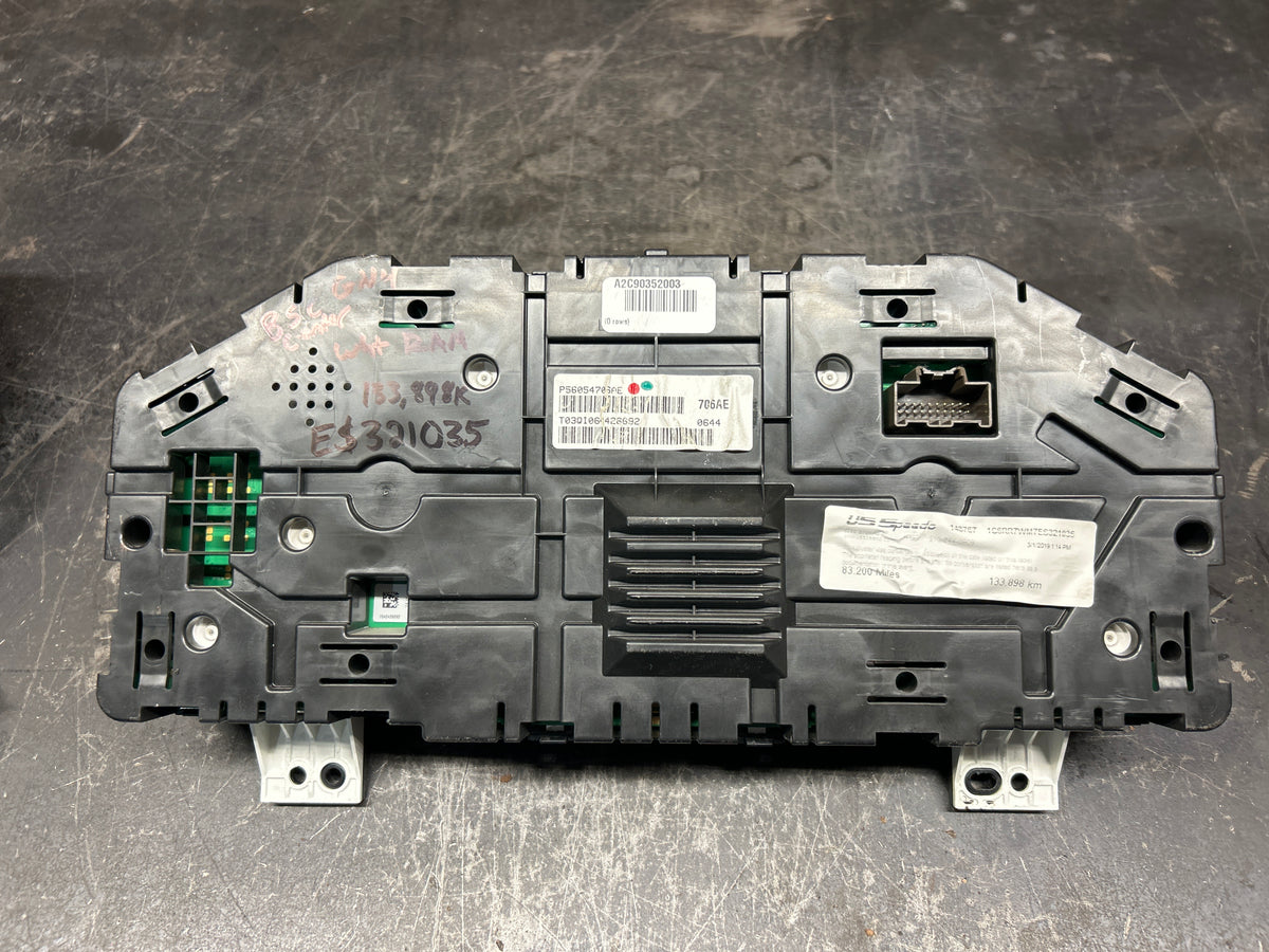 2014 Ram 1500 3.0L EcoDiesel Speedometer Gauge Cluster W/ Bezel 56054706AE OEM