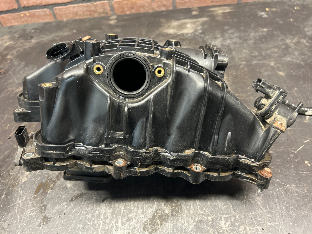 2014-2018 Ram 1500 3.0L EcoDiesel Upper Intake Manifold W/ Sensors & Actuator
