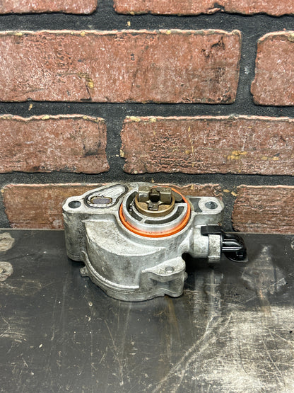 2014-2018 Ram 1500 3.0L EcoDiesel Power Brake Vacuum Pump Bosch OEM