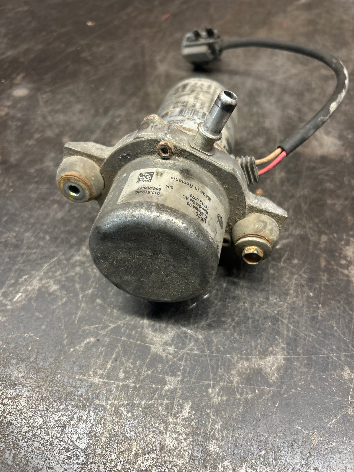 2013-2018 Ram 1500 Brake Booster Electric Vacuum Air Pump Hella 04581581AB OEM