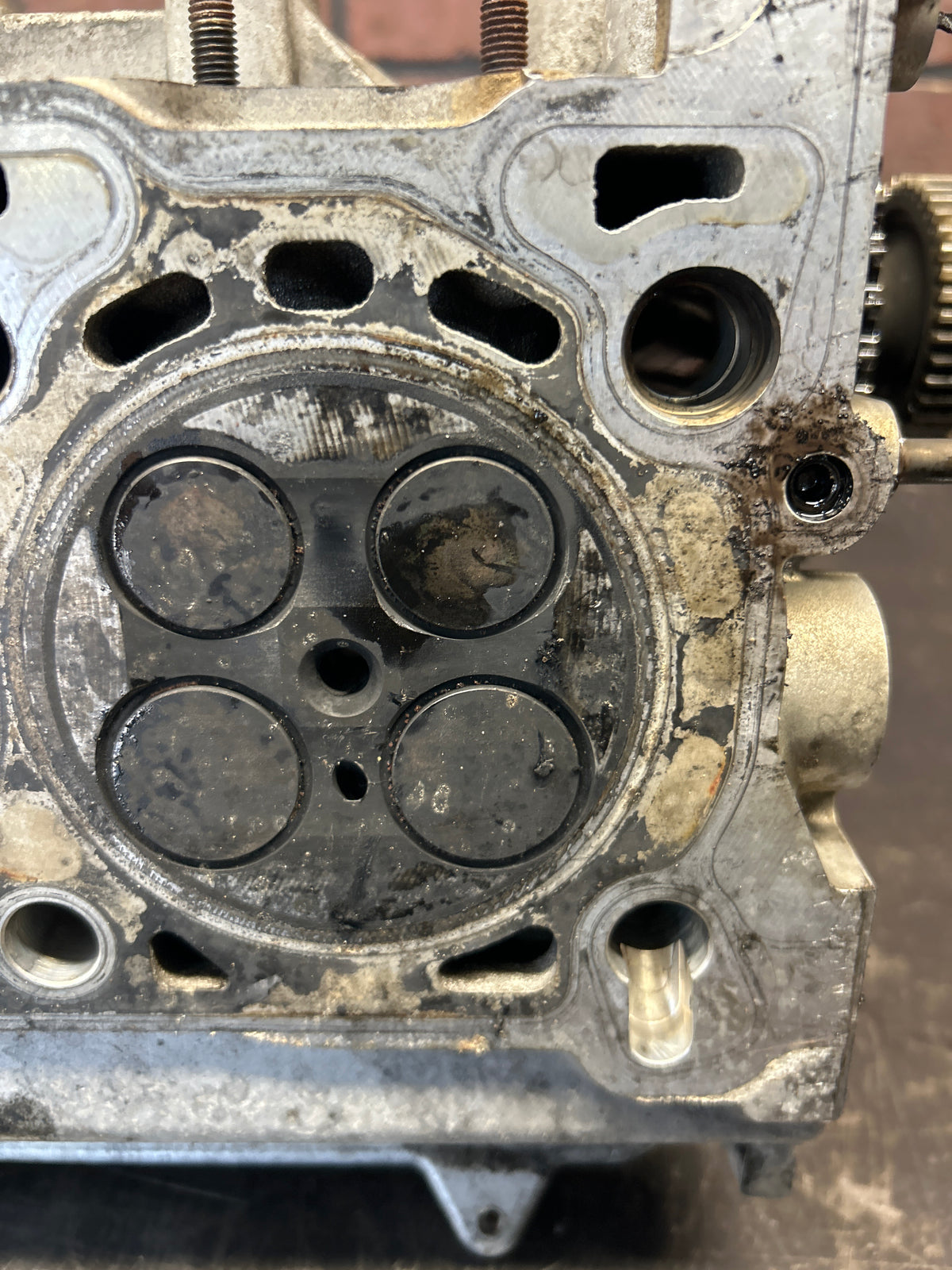 2014-2018 Ram 1500 3.0L EcoDiesel LH Driver Cylinder Head W/ Cams & Fuel Rail