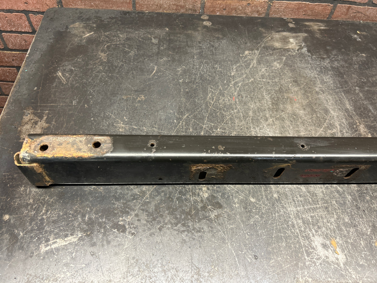 2014-2018 Ram 1500 3.0L EcoDiesel 4WD Auto Transmission Crossmember Bracket 4x4
