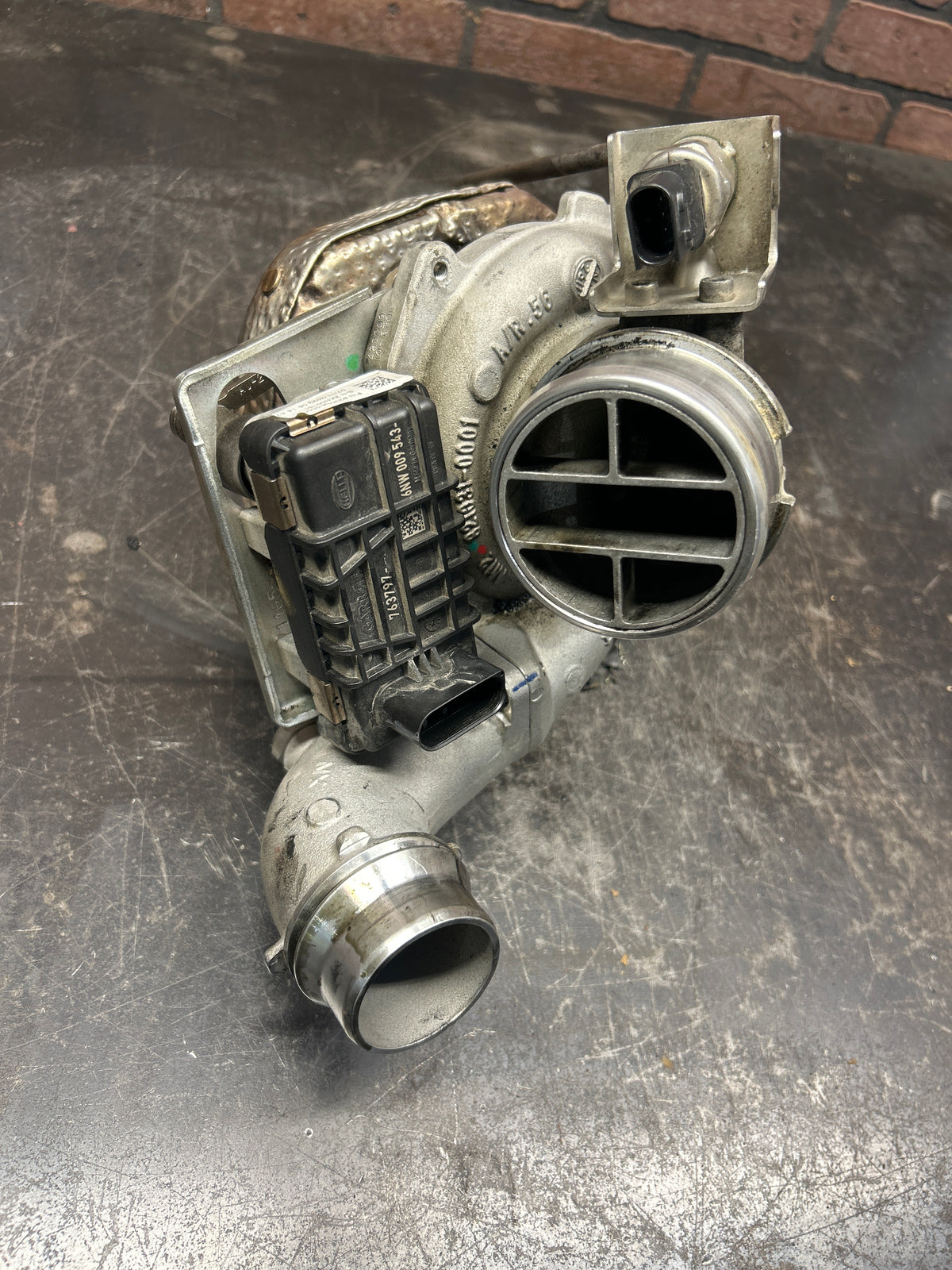 2014-2018 Ram 1500 3.0L EcoDiesel Garrett Turbocharger Turbo 823024-5005S OEM