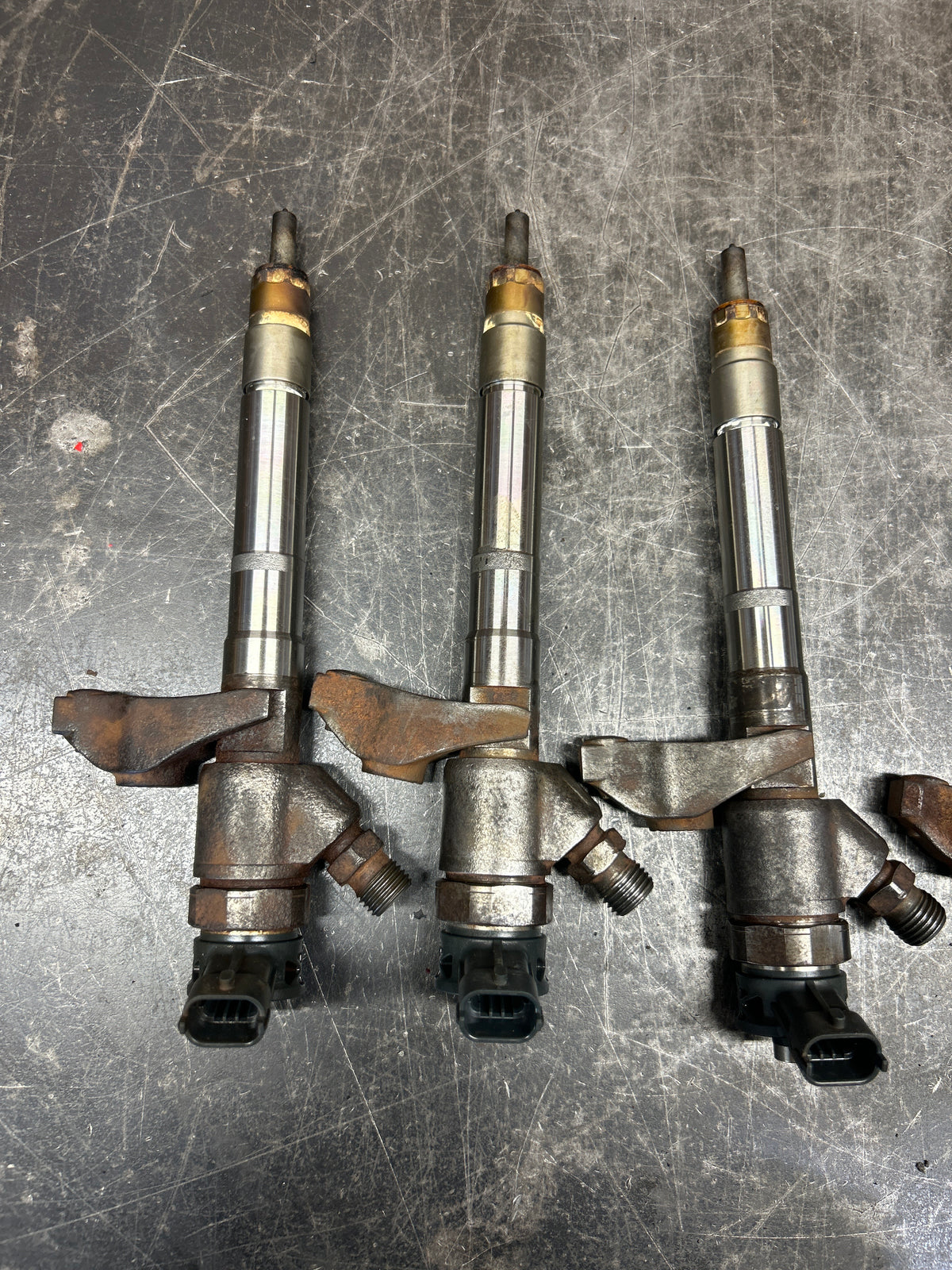 2014-2018 Ram 1500 3.0L EcoDiesel Bosch Fuel Injector Set Of 6 OEM