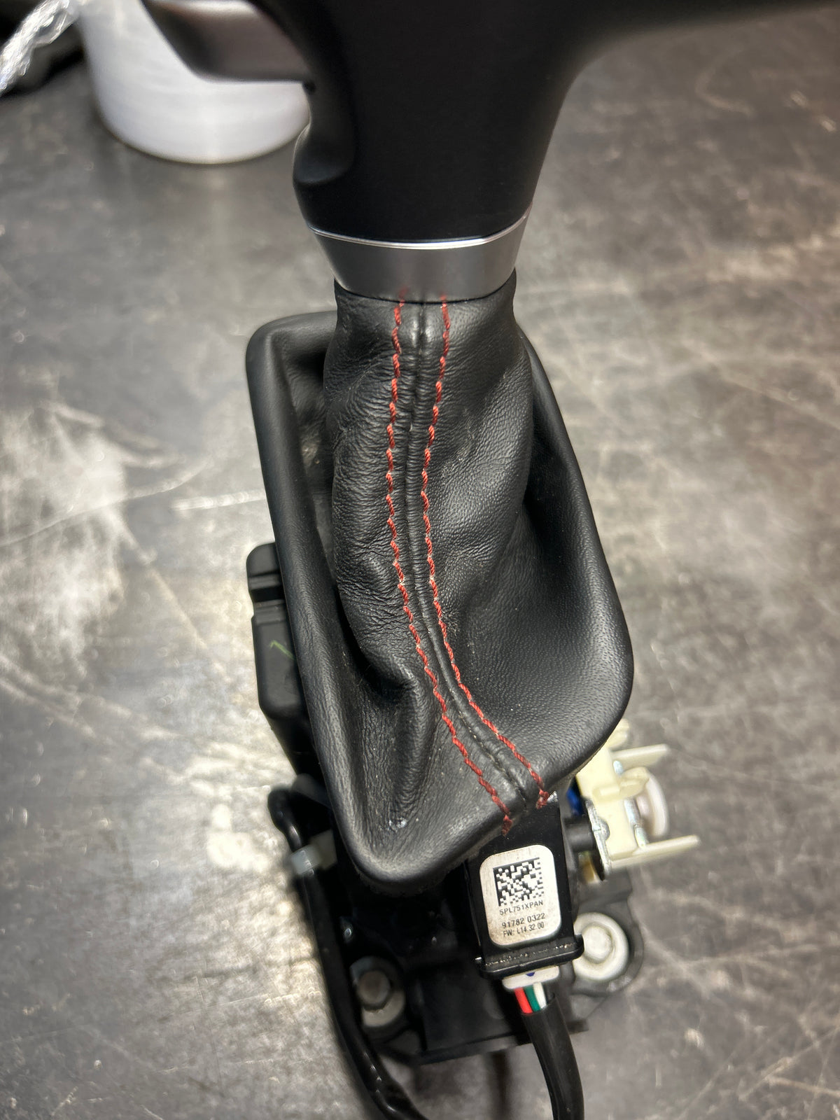 15-23 Dodge Charger Hellcat Auto Shifter Gear Selector Red Stitch 04670717AB OEM