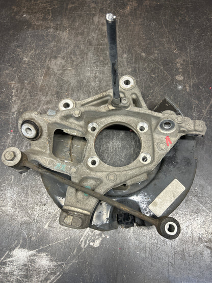 15-23 Dodge Charger Hellcat Rear Right Spindle Knuckle W/ Hub 04854462AF OEM