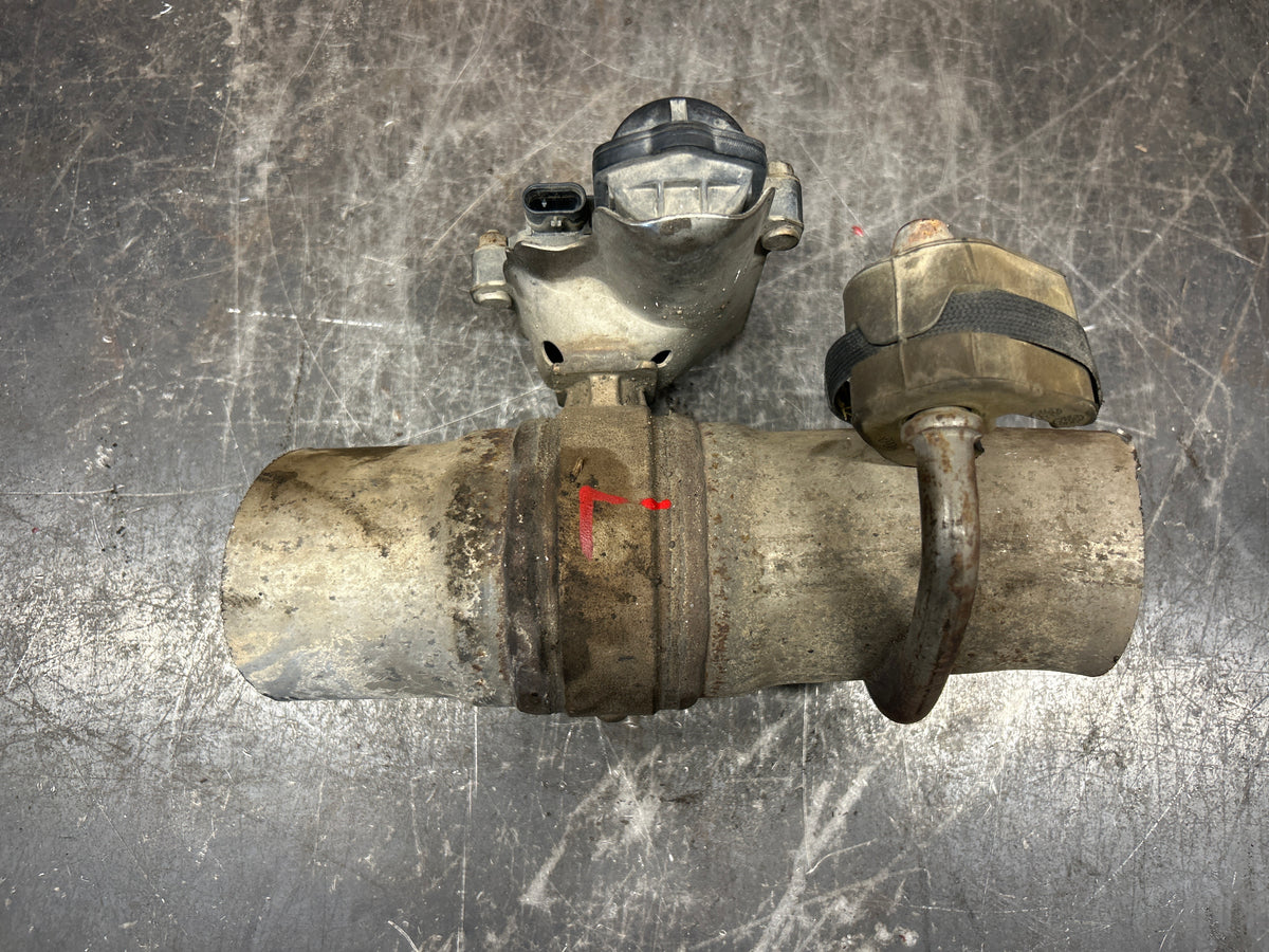 15-23 Dodge Charger Hellcat Left Exhaust Valve Actuator W/ Pipe Section OEM
