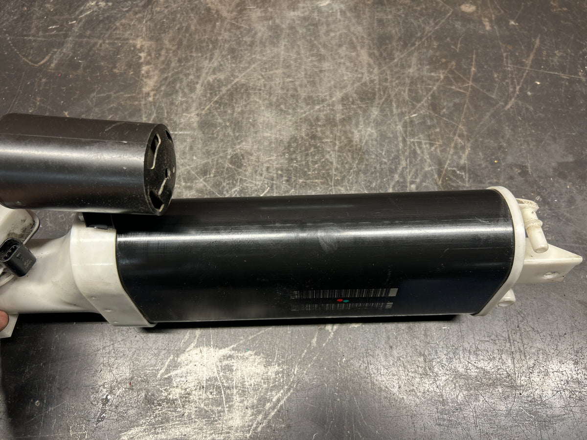 15-23 Dodge Charger Hellcat 6.2L EVAP Fuel Vapor Charcoal Canister OEM