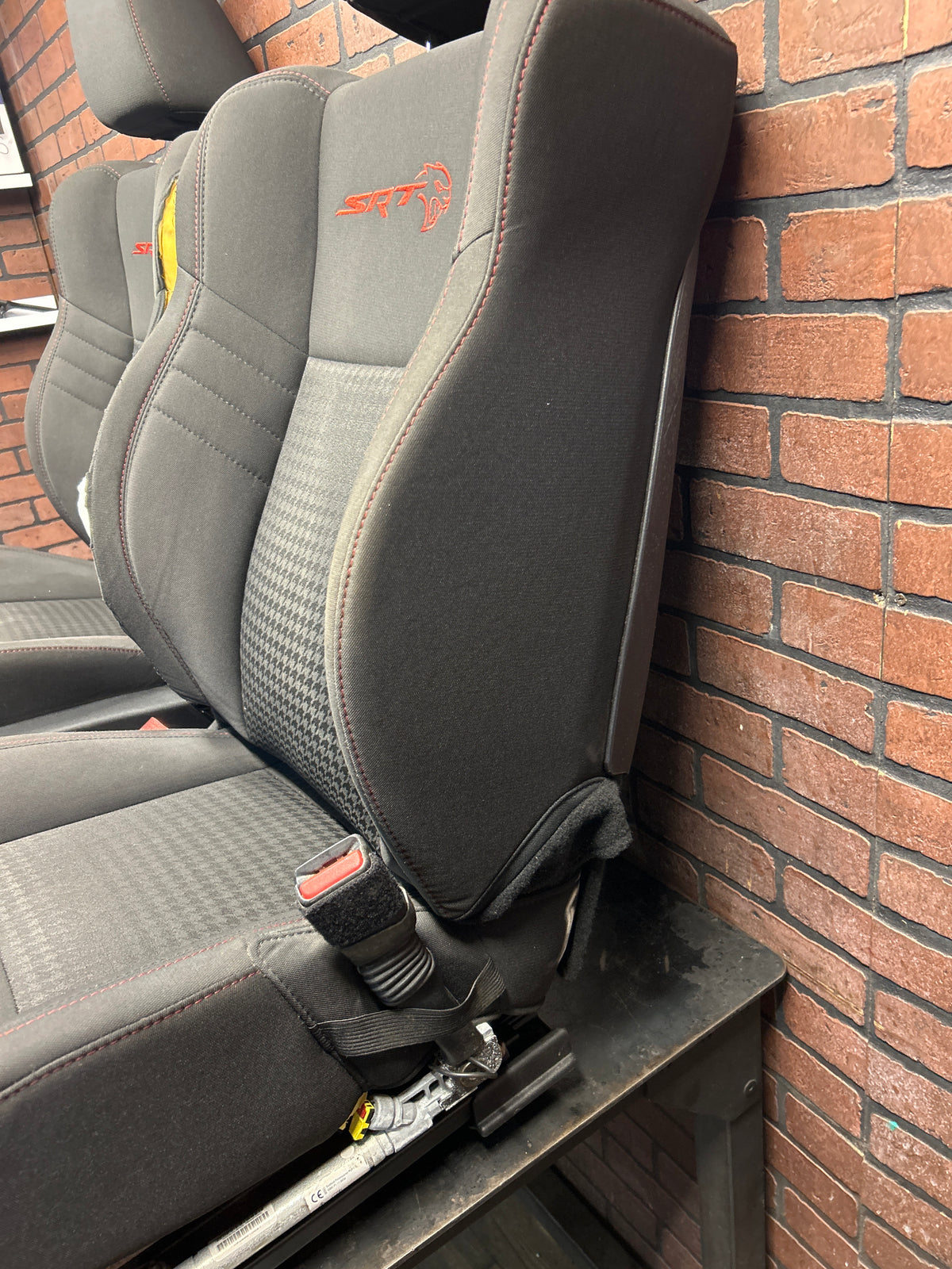 15-23 Dodge Charger SRT Hellcat Front Seat Set Black Cloth W/ Red Stitch OEM