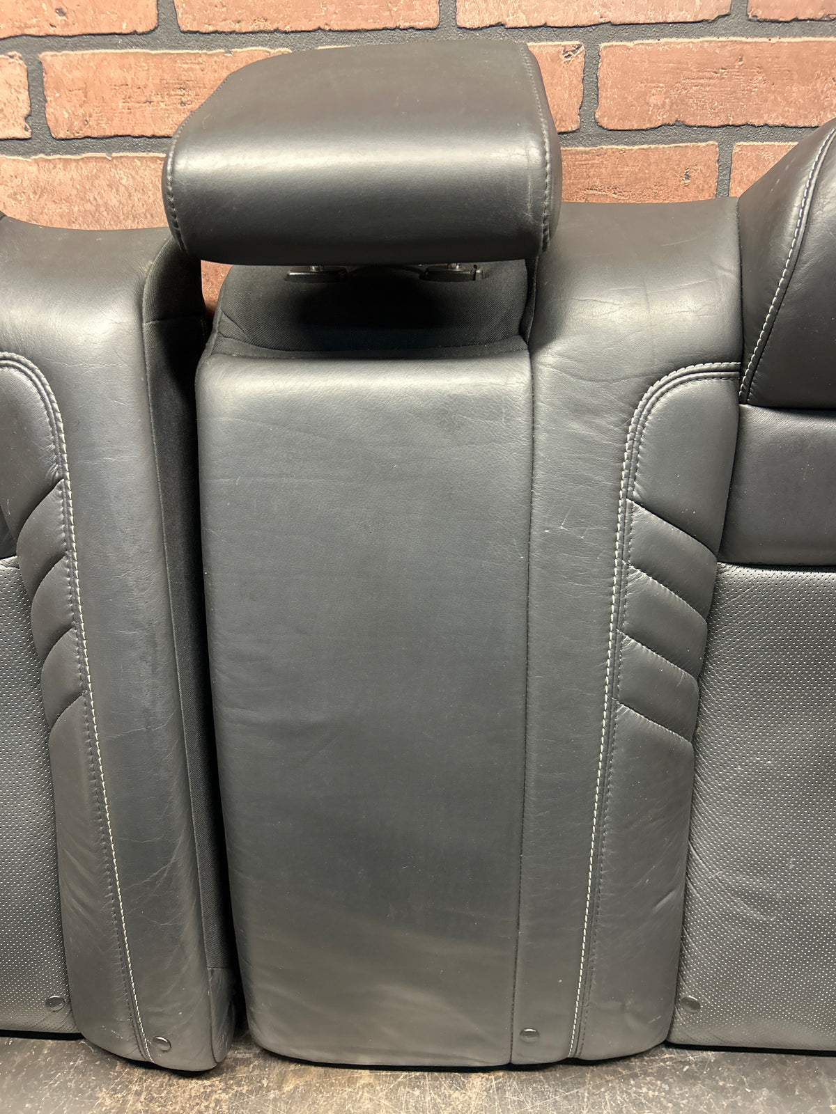 15-23 Dodge Charger SRT Hellcat Rear Seat Set Black Leather W/ Side Bolsters OEM