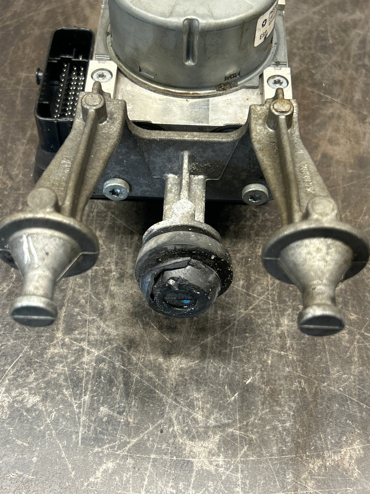 2019 Dodge Charger Hellcat ABS Anti-Lock Brake Pump Module 68394697AD OEM