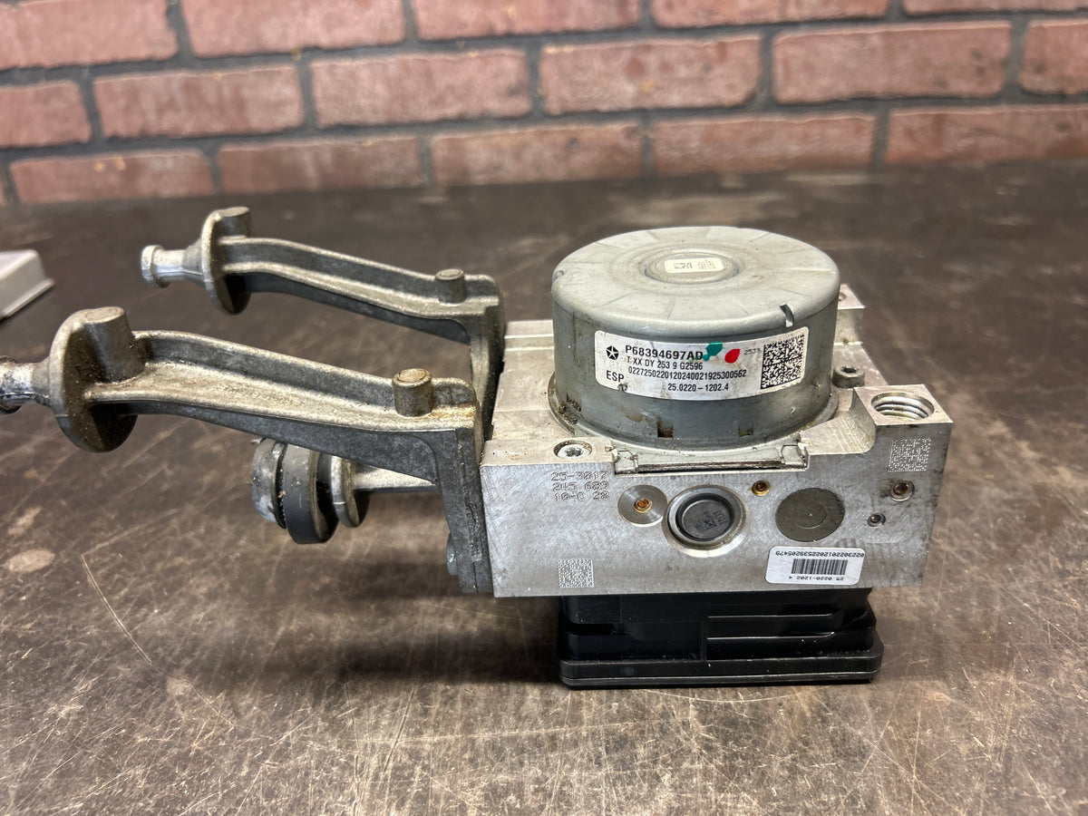 2019 Dodge Charger Hellcat ABS Anti-Lock Brake Pump Module 68394697AD OEM