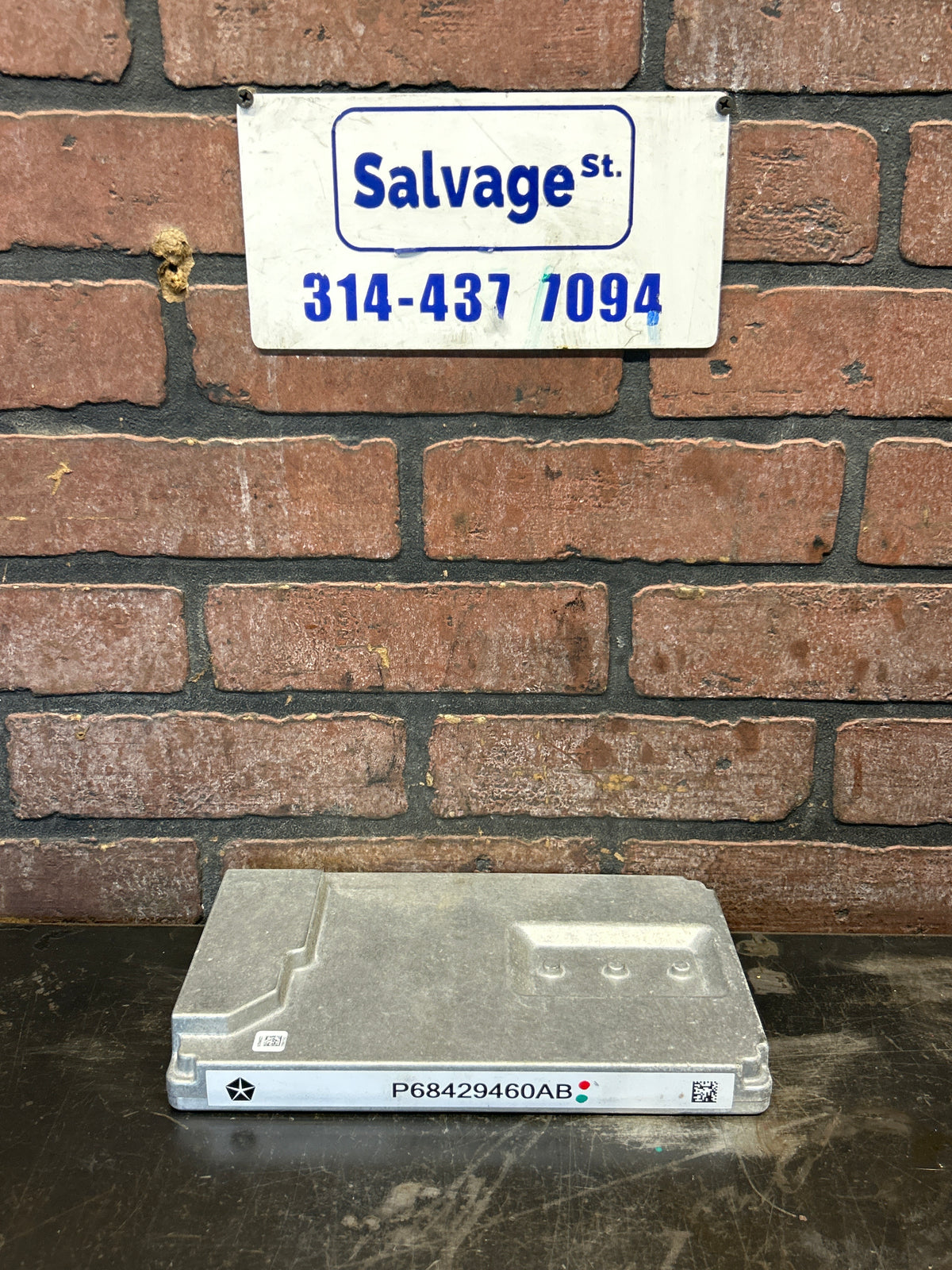 2019 Dodge Charger Hellcat Audio Amplifier Amp 68429460AB OEM