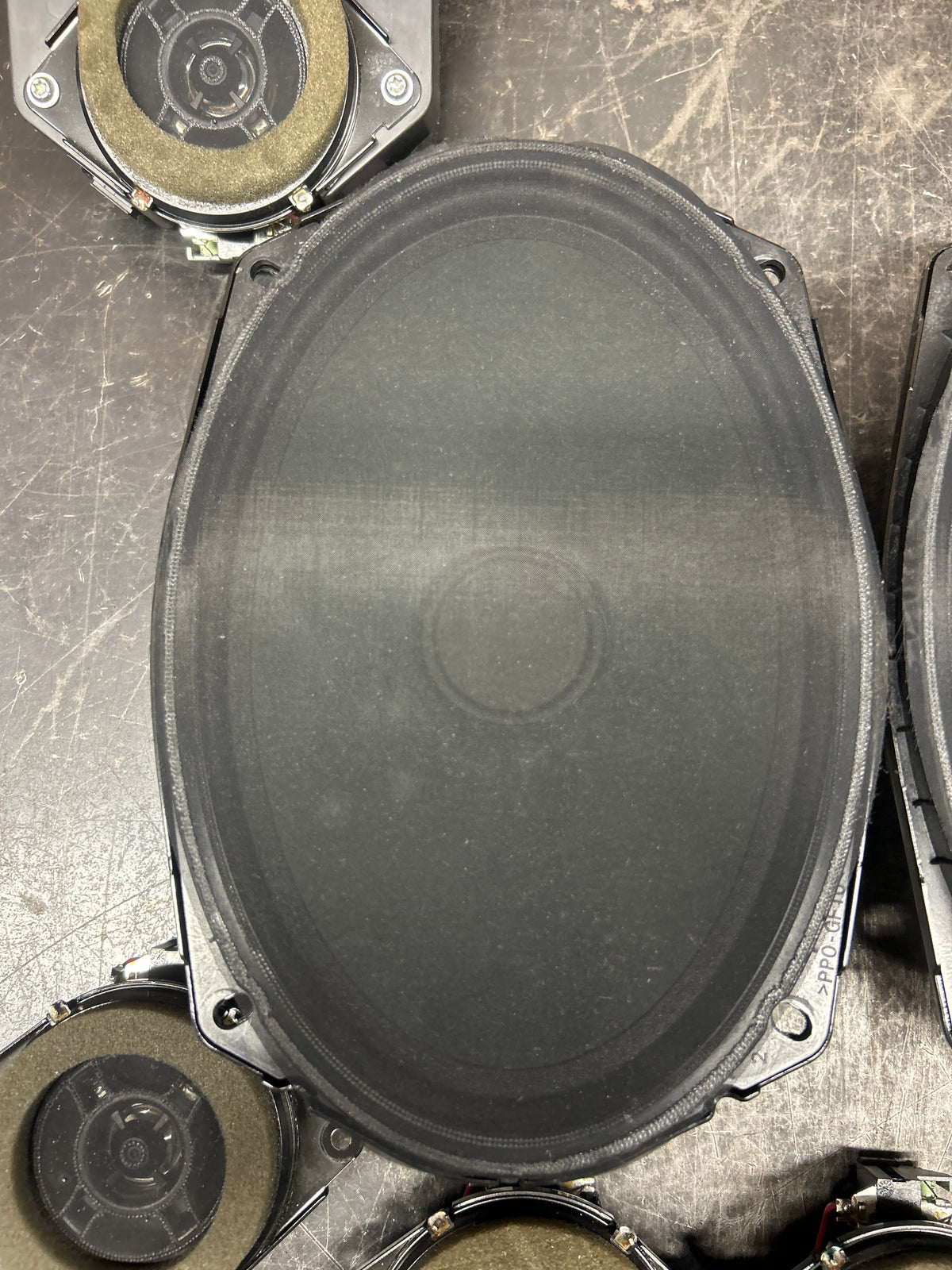 15-23 Dodge Charger Hellcat Harman Kardon Speaker Set Of 9 68043045AD OEM