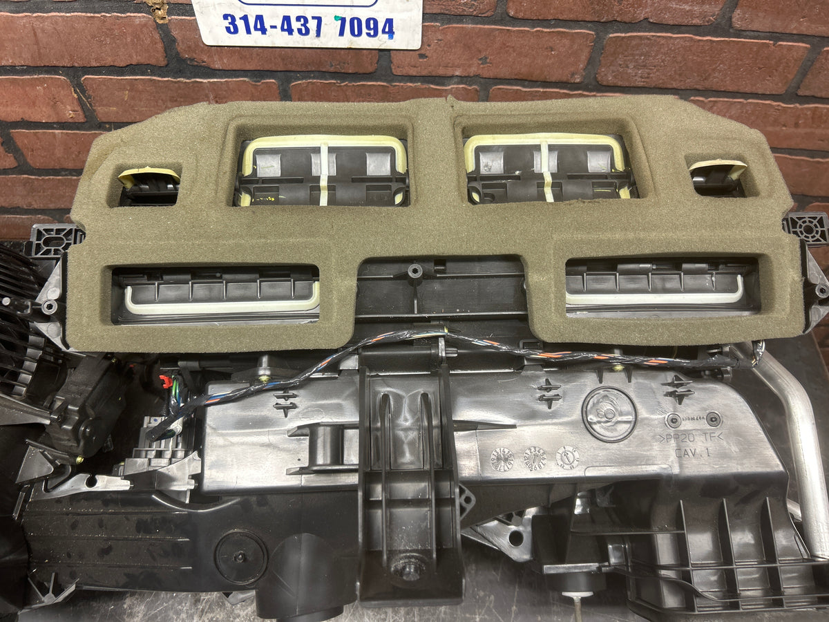 2011-2023 Chrysler 300SRT8 HVAC AC CLIMATE HEATER CORE BLOWER HOUSING BOX OEM