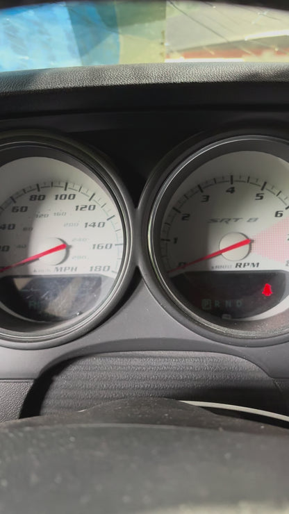 2010 Dodge Challenger SRT8 Speedometer Gauge Instrument Cluster 180MPH 70k OEM